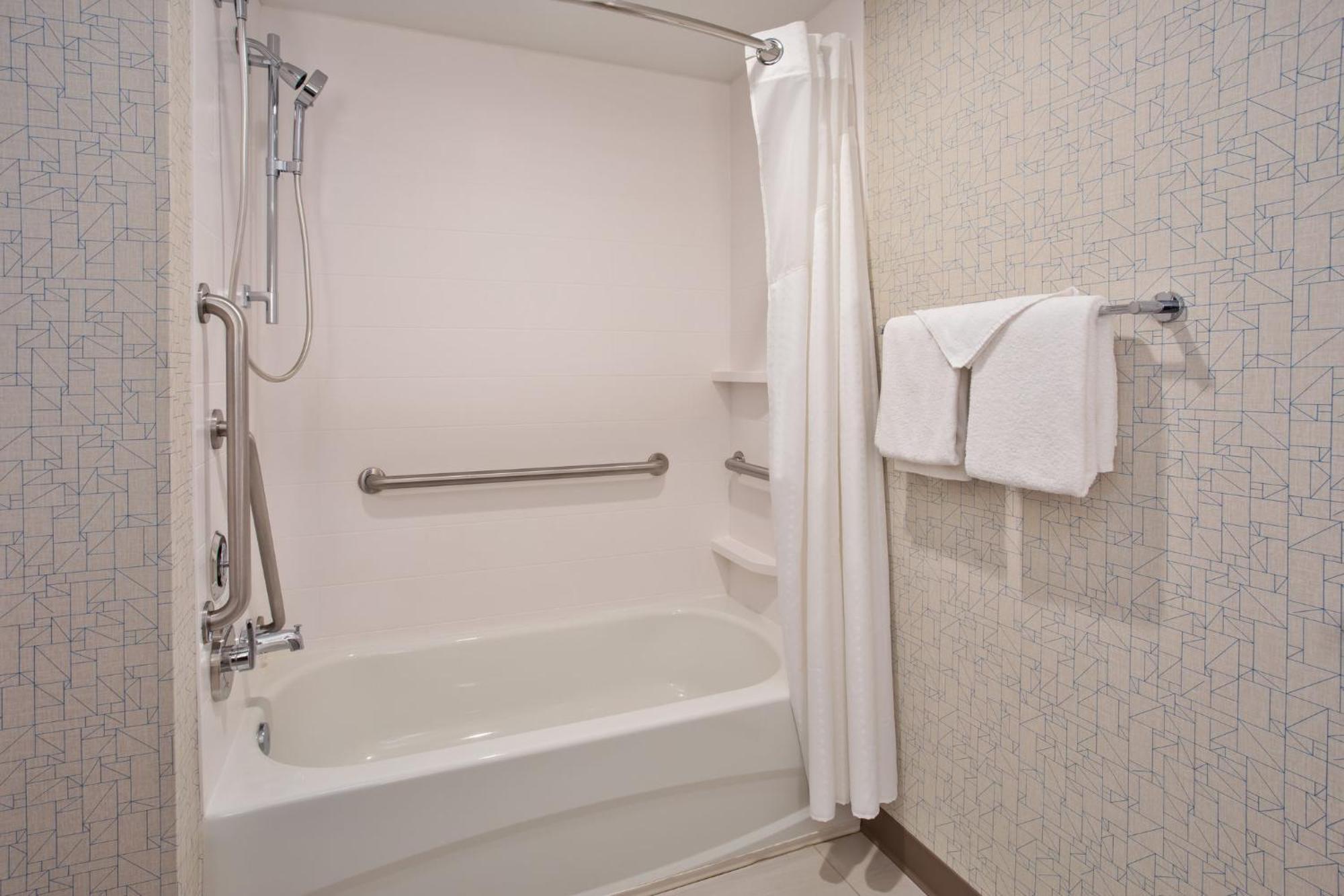 Holiday Inn Express Hotel & Suites Rochester Webster By Ihg Exterior foto